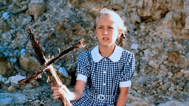 9 Creepy Child Characters in Horror Movies - image 4