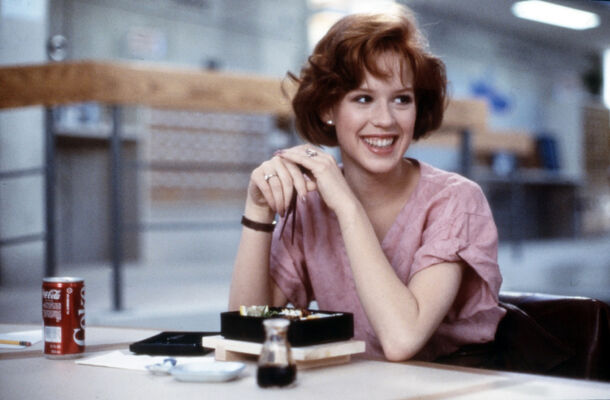 '80s It Girl Star Molly Ringwald Has Fans Calling Her ‘Insufferable Diva’ - image 1