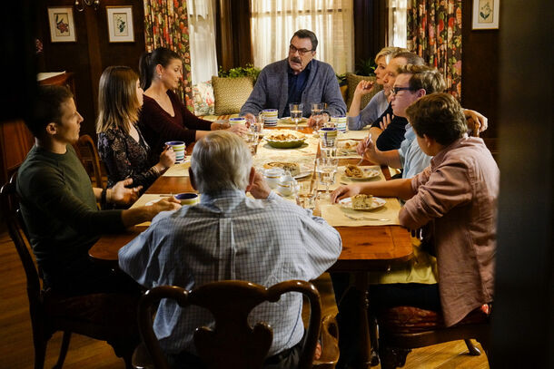 Tom Selleck Doesn’t Care About His Lines at Blue Bloods’ Famous Sunday Dinners - image 1