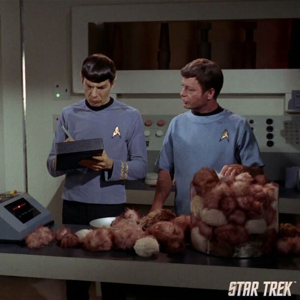 There's Only One Way to Watch Star Trek Movie to Make It Less Boring - image 1