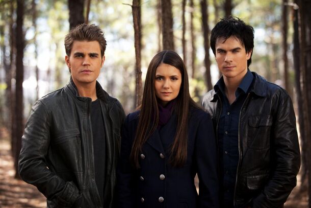 The Vampire Diaries Might Get Another Spinoff, but Fans Don’t Want Julie Plec Anywhere Near It - image 1