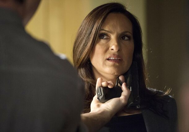 Law & Order: SVU Fans Will Riot If Olivia Benson and Elliot Stabler End Up Together - image 1