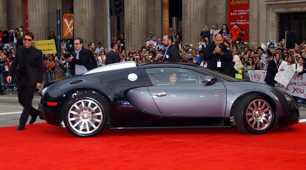 Tom Cruise Got Banned By Bugatti After Awkward Red Carpet Incident - image 1