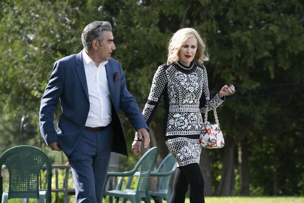 Look, We Love Schitt's Creek, But This One Episode Is Just Unbearable - image 1