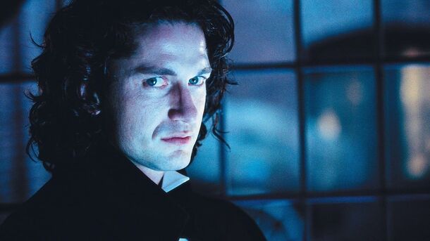 Forget Edward Cullen, You’ll Have Biggest Crush on Dracula From This 20-Year-Old Vampire Flick - image 2