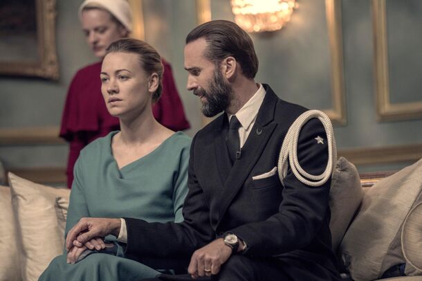 The Handmaid Tale: 3 Major Differences The Show Has From The Book - image 2