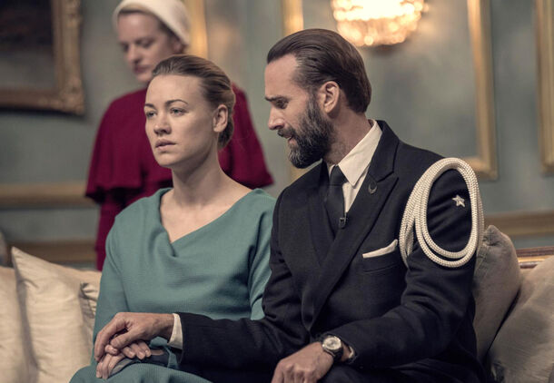 Exact The Handmaid's Tale Moment When Fans Realized Just How Inhuman Fred Waterford Was - image 2