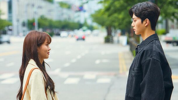 10 Famous K-Dramas That Aren't Worth the Hype (But You Still Need to Watch Them) - image 1