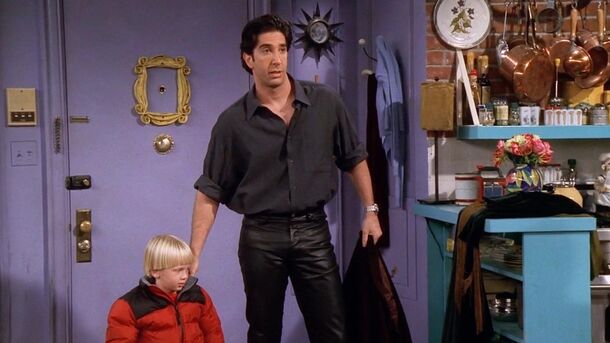 Friends Fans Still Not Over Ross’ Stupidest Storyline - image 1